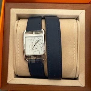 Offers accepted - NWT - NEVER WORN- AUTHENTIC HERMES Cape Cod watch, Large model